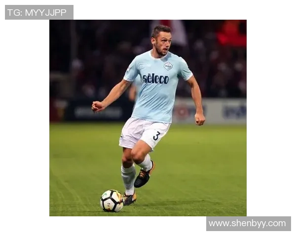 从一而终的足球传奇：那些始终忠诚于一支球队的明星球员