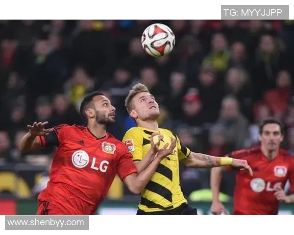 从锋线杀手到传奇教练克林斯曼的绿茵人生全景解析