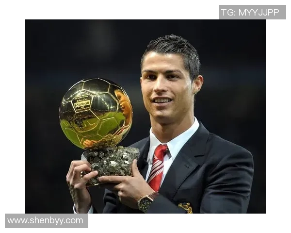 全球足球球星巅峰时期实力排名榜单解析与盘点