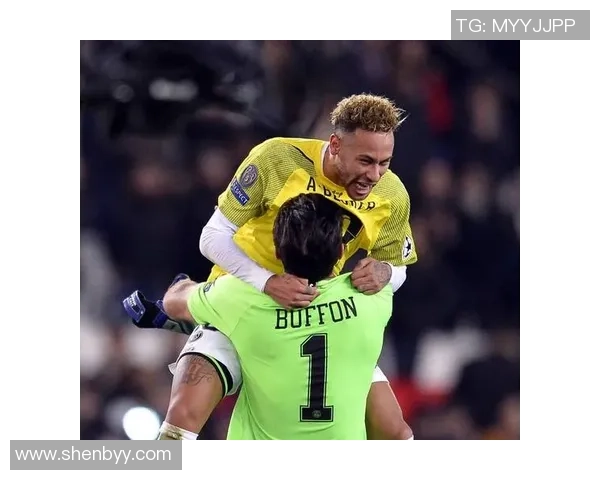 喜欢佩戴护手套的足球球星们和他们的独特风格