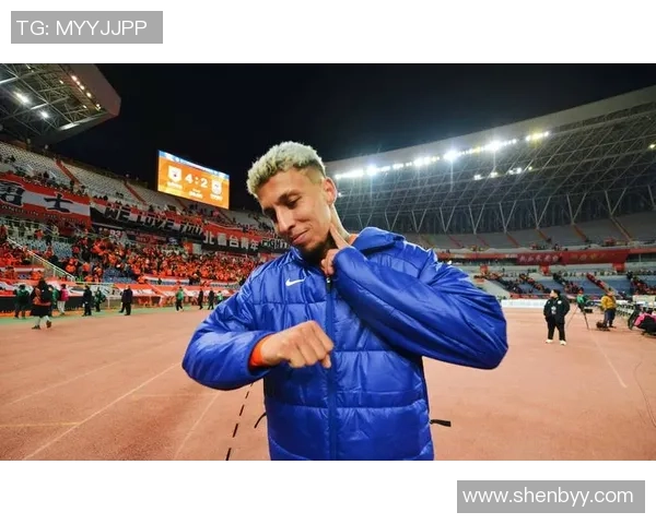 外国足球明星挑战中文发音 展现幽默与语言魅力