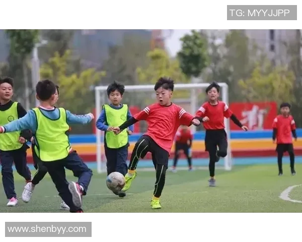 开封足球明星卡片之旅 揭开稀有卡片的神秘面纱 体验收藏与竞技的双重乐趣 开封足球明星卡片之旅 揭开稀有卡片的神秘面纱 体验收藏与竞技的双重乐趣