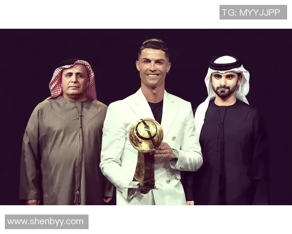 聚焦足球球星背后故事探寻荣耀背后的汗水与坚持